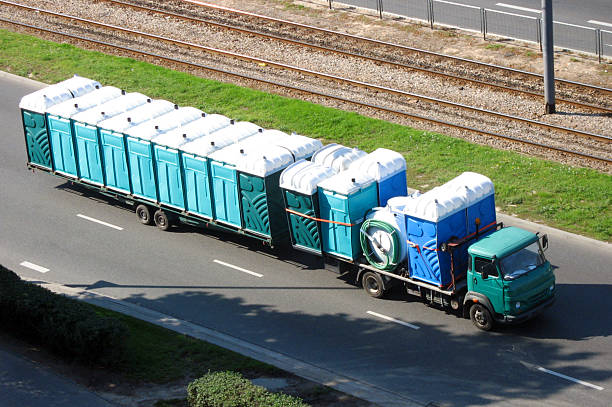 Best High-end porta potty rental  in Flora, IL